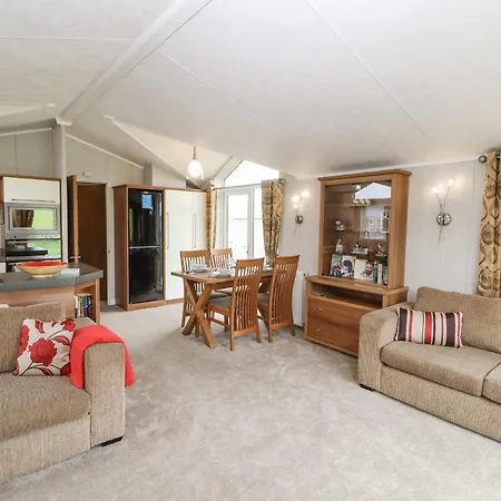 Hotel No 8 Hillcote 4*